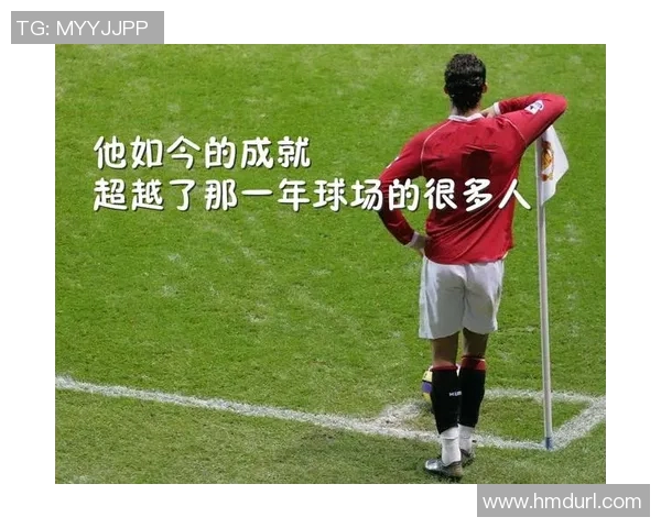 女游客偶遇足球明星意外互动引发热议视频瞬间成网络热点